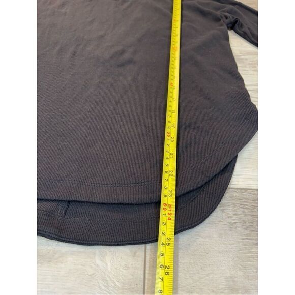 Athleta black long sleeve ribbed shirt with keyhole size XS - Picture 8 of 11